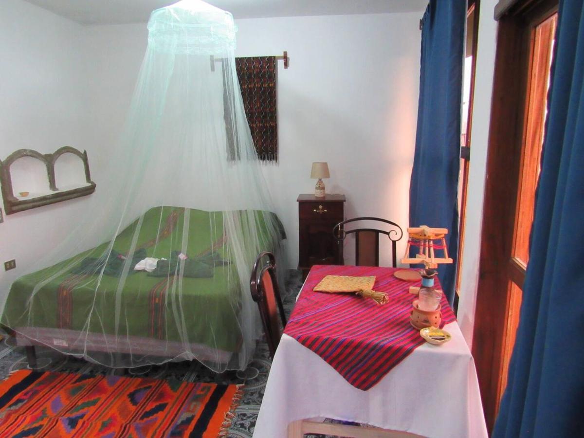 Posada Del Viajero - Mayan Travelers Inn サンタ・クルス・ラ・ラグナ エクステリア 写真